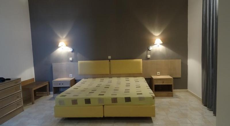 Eva's Hotel