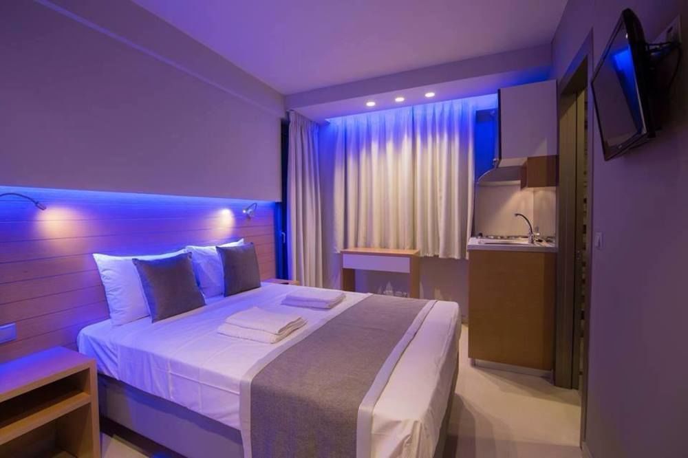 Eva's Hotel 2*